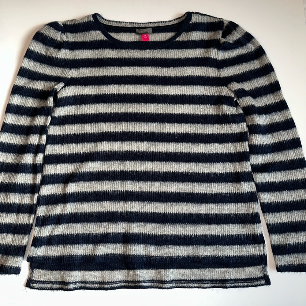 Vince Camuto Women Sweater Size M Navy Blue Gray Horizontal Striped Long Sleeve
